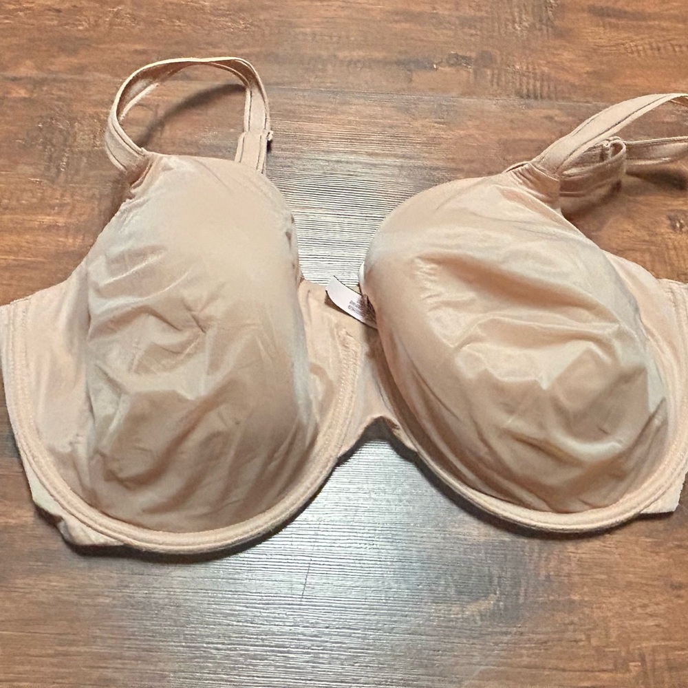 Victoria Secret set of two bras EUC 36DDD
